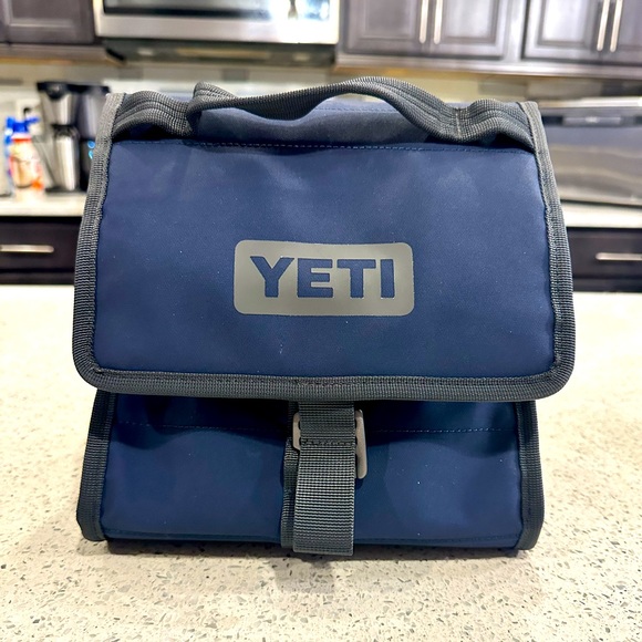 Yeti Kitchen Yeti Day Trip Lunch Bag Cooler Navy Poshmark